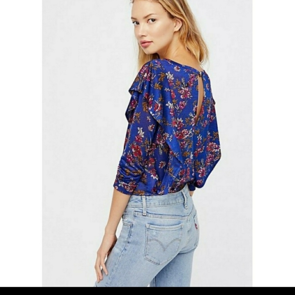 Free People blue floral ruffle boho Dock Street top Sz M - Picture 3 of 14